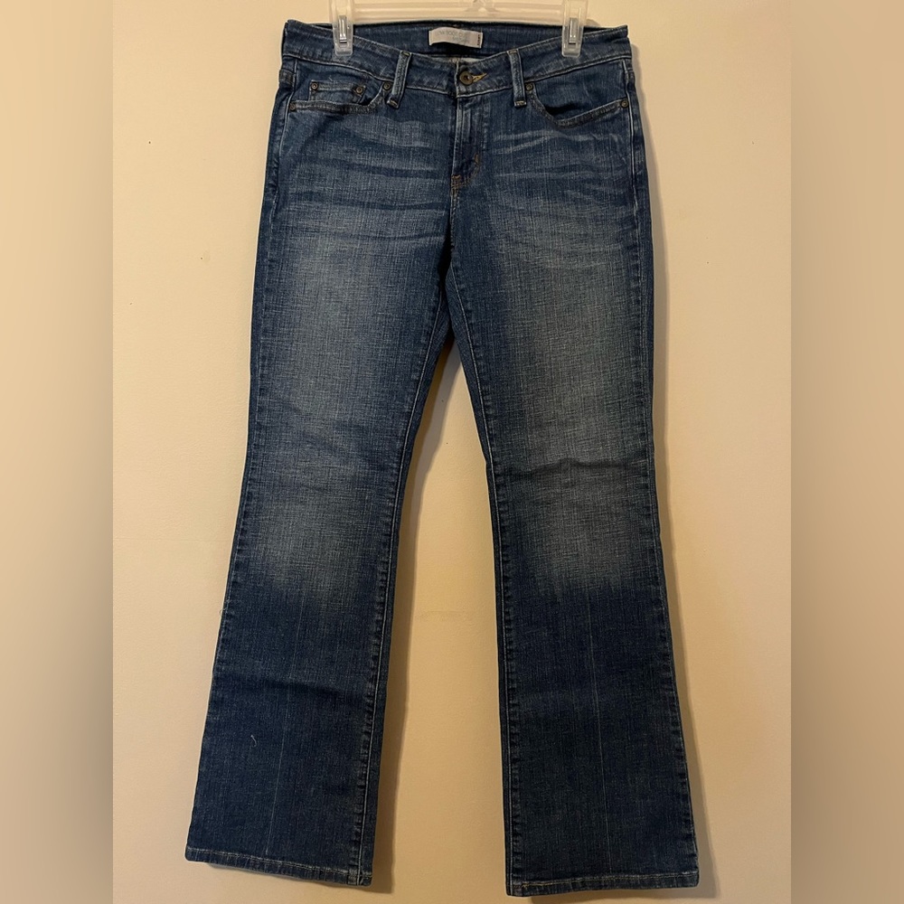 Levis Low Boot Cut Jeans